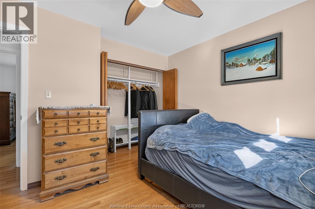2441 Lesperance — photo 34