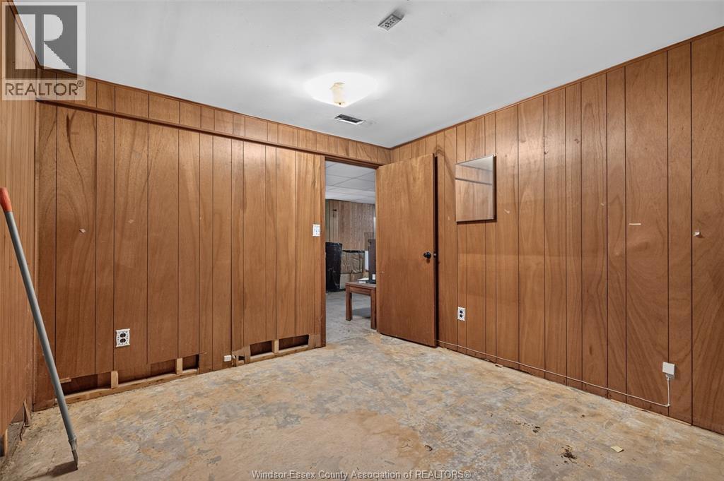 2441 Lesperance — photo 48