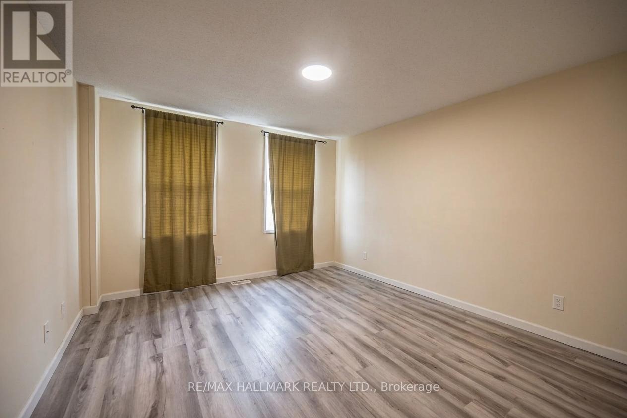 307 GREY STREET - 9