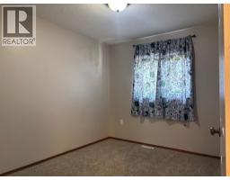 11 Northlands Crescent Ne, Medicine Hat, AB T1C2A9 Photo 19