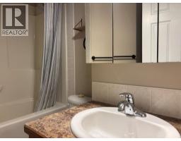 11 Northlands Crescent Ne, Medicine Hat, AB T1C2A9 Photo 26