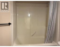11 Northlands Crescent Ne, Medicine Hat, AB T1C2A9 Photo 25