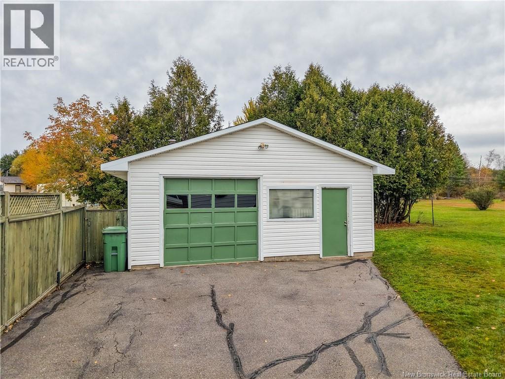 449 Canada Street - 6