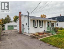 449 Canada Street, photo 3