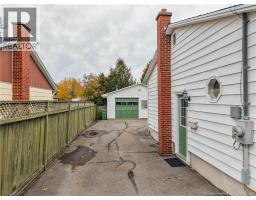 449 Canada Street, photo 5