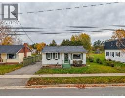 449 Canada Street, photo 4