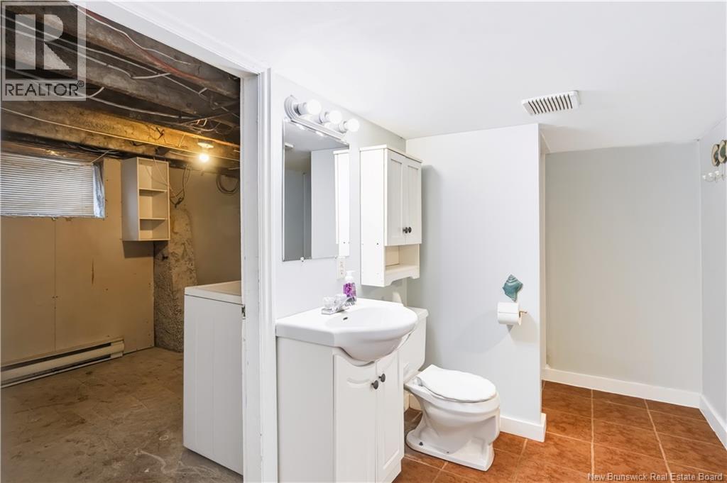 449 Canada Street - 31
