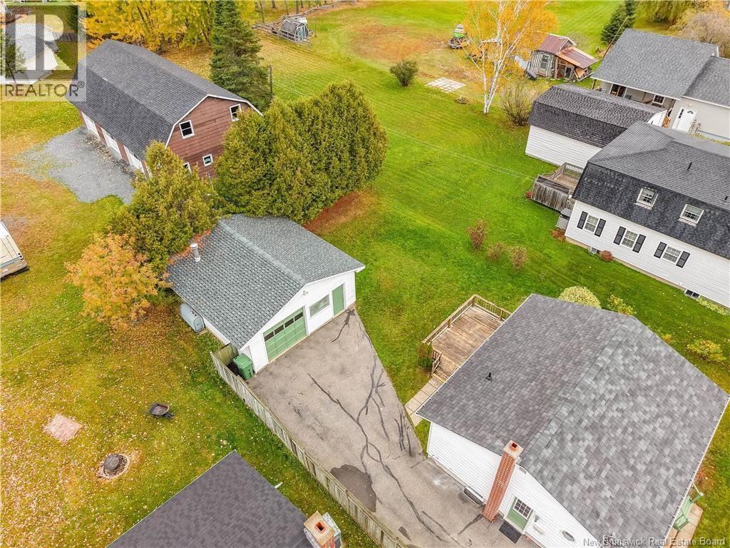 449 Canada Street - 40