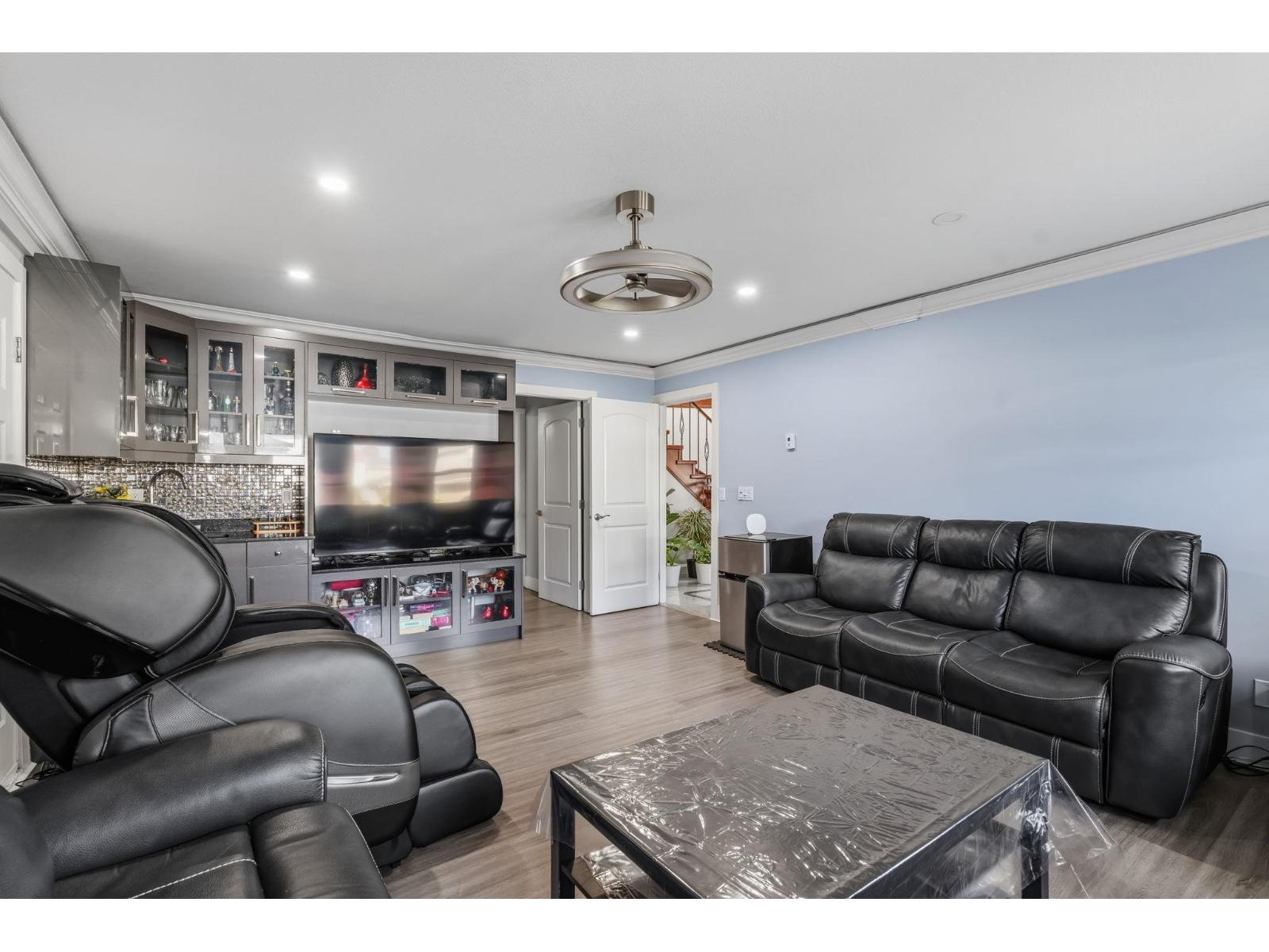 Photo of 14120 88A AVENUE 21