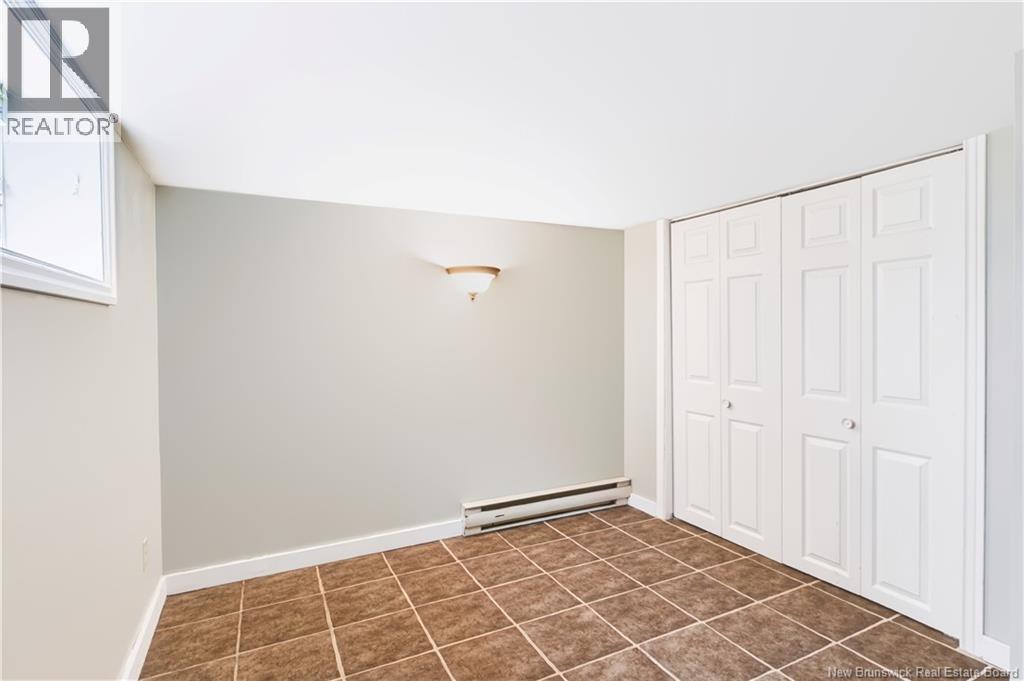 449 Canada Street - 34