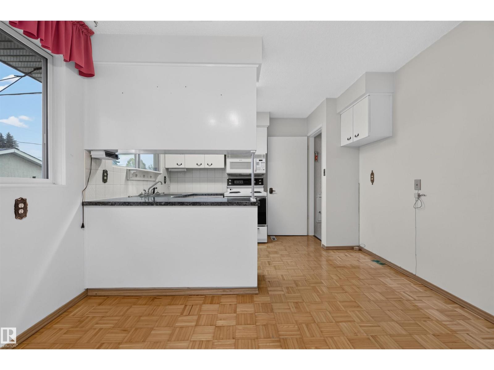 8628 135 Avenue NW, photo 8