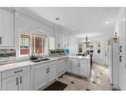 14120 88a Avenue, Surrey, BC V3V7W5 Photo 6
