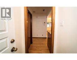 105 Liverpool Street, photo 14