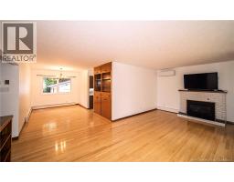 105 Liverpool Street, photo 8