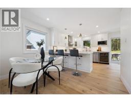Living room - 180 Eastforest Trail, Kitchener, ON N2N3E7 Photo 9