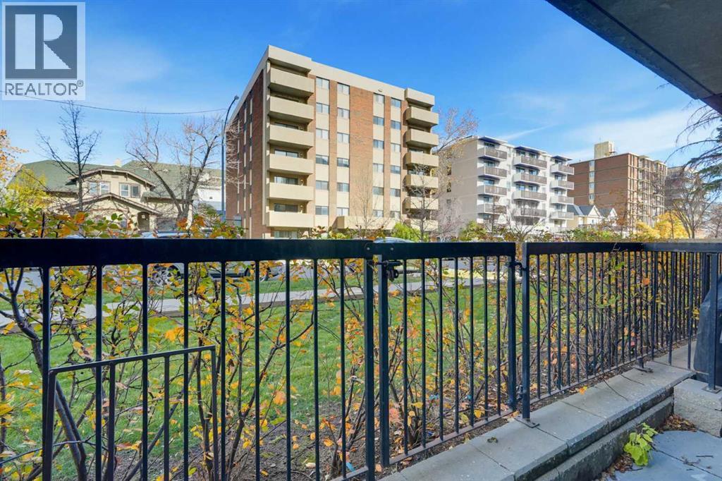 #102 1414 12 Street SW - 21