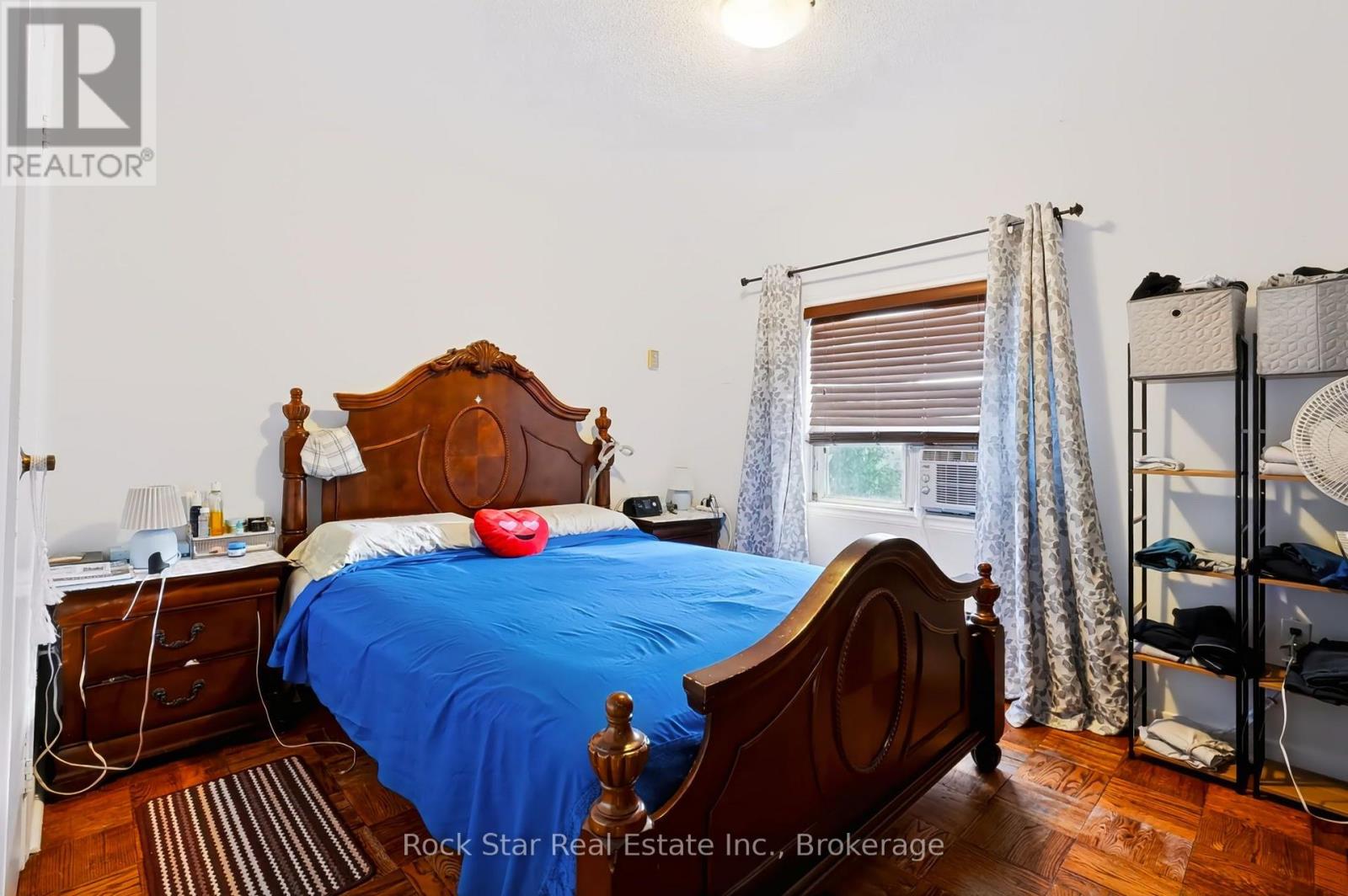 1162 Northmount Avenue — photo 13