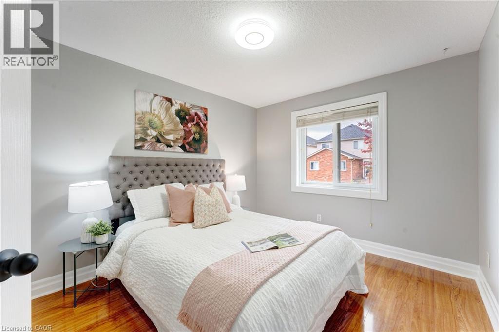 133 Steepleridge Street — photo 34