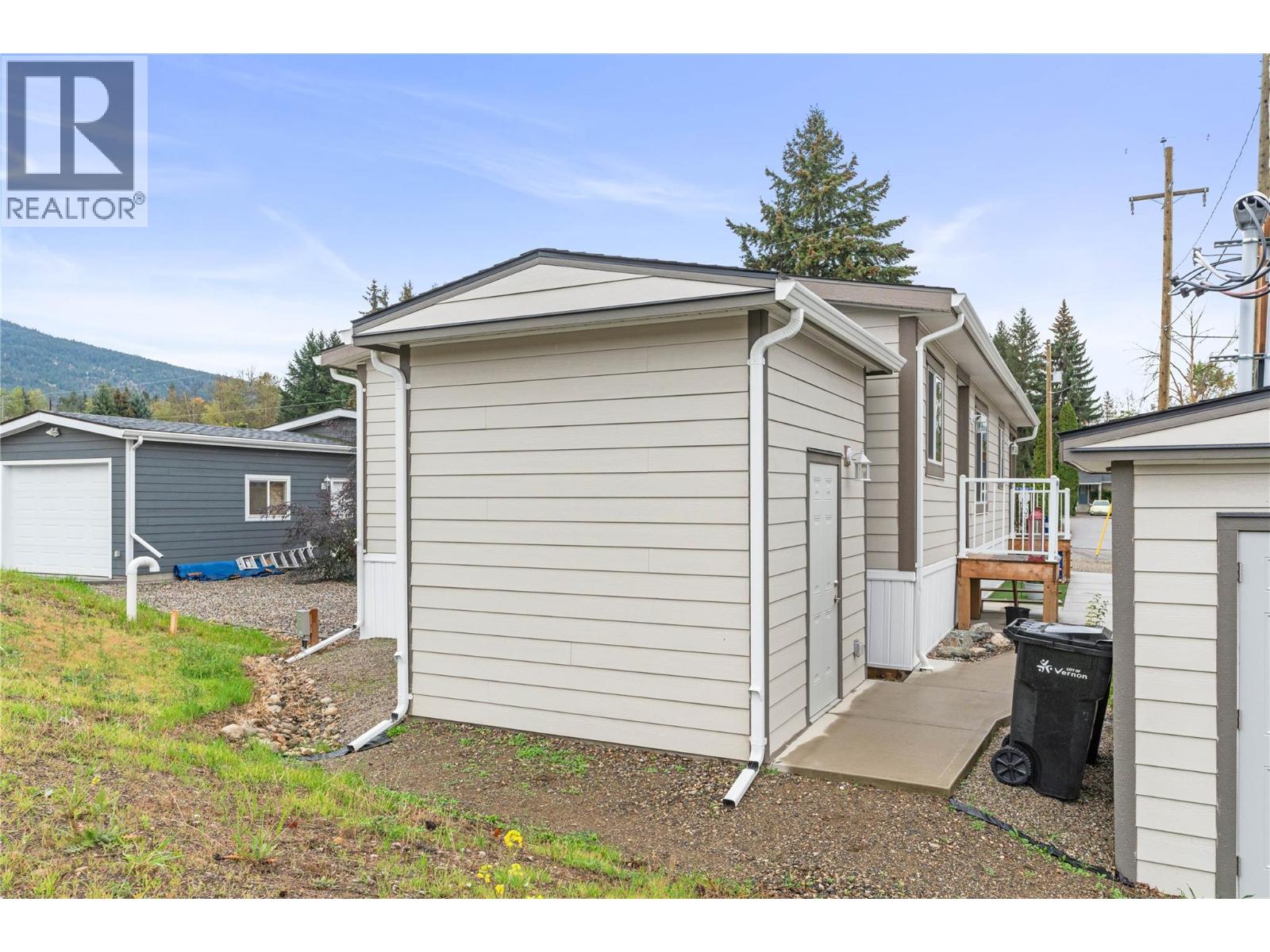 #13 4701 Pleasant Valley Road - 33