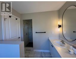 7460 Baycrest, Niagara Falls, ON L2G7V7 Photo 25