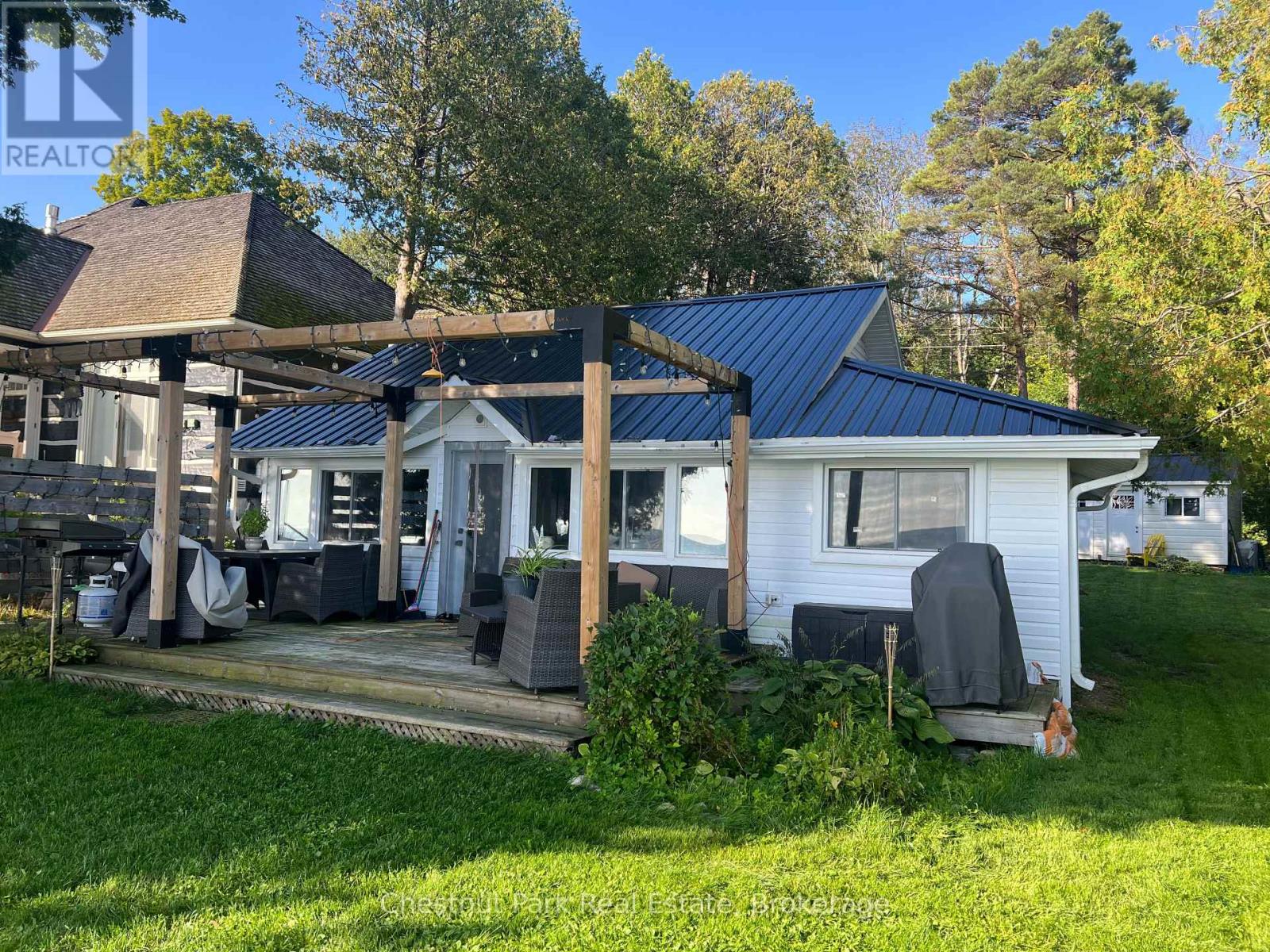121 Kiowana Beach Road — photo 42