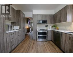 Primary Bedroom - 9312 104 Avenue, Grande Prairie, AB T8V1C9 Photo 6