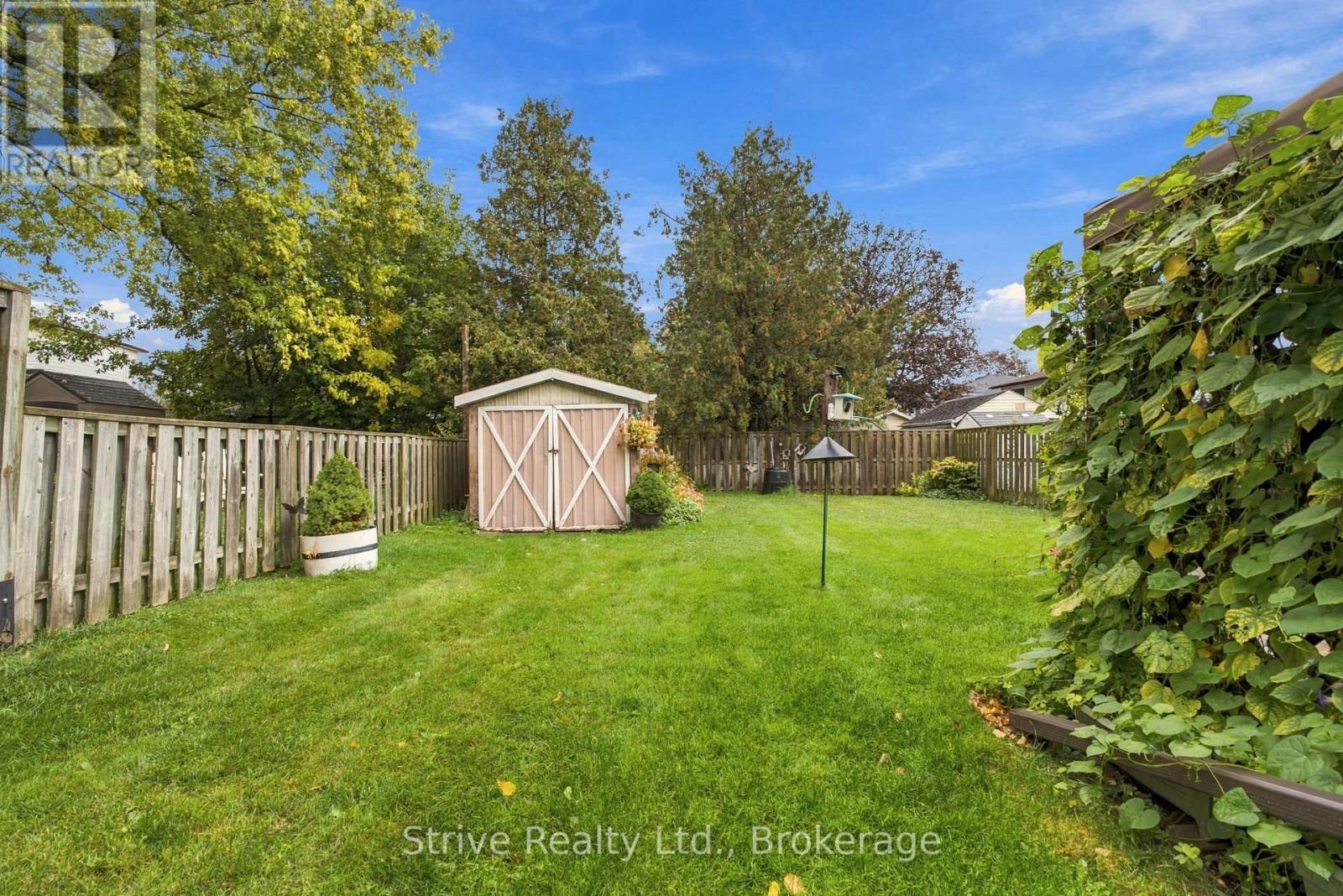 76 Waverley Road — photo 39