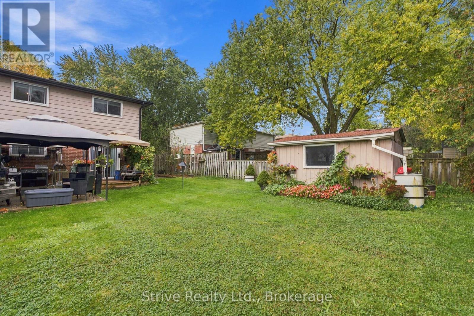 76 Waverley Road — photo 44
