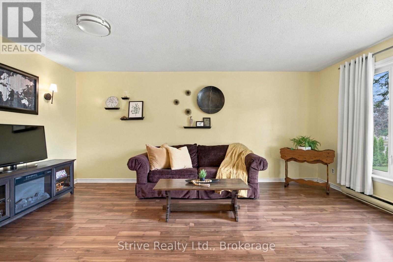 76 WAVERLEY ROAD - 6