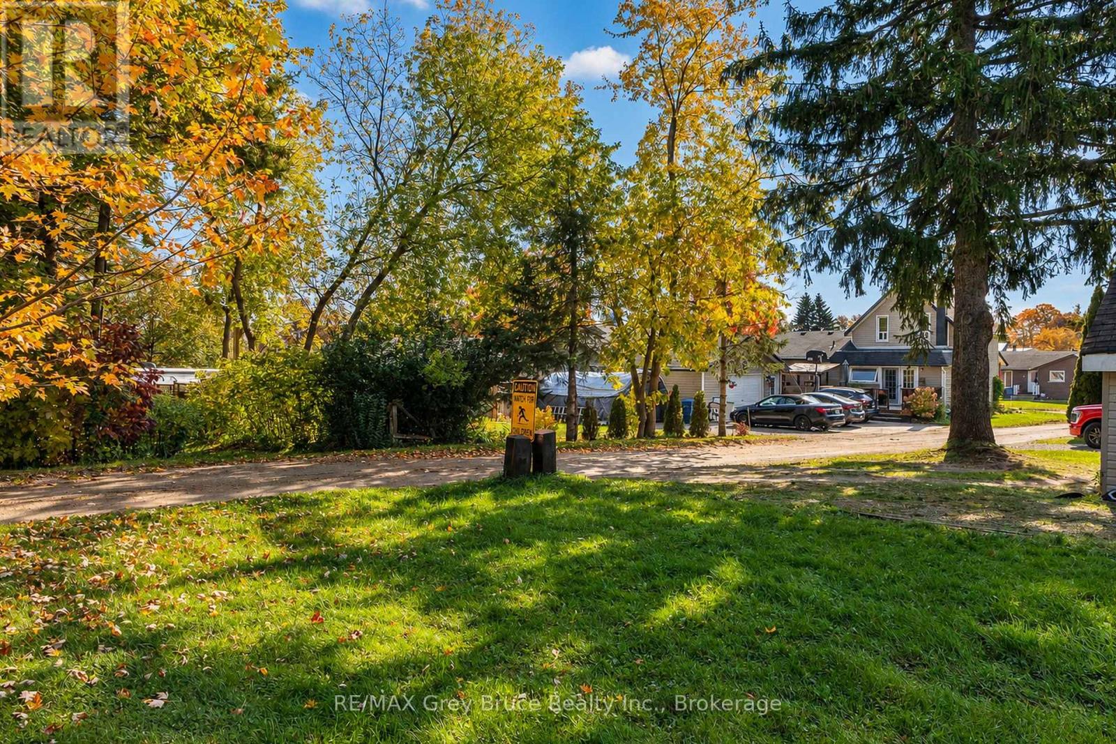 213 VICTORIA STREET, Shelburne — photo 12