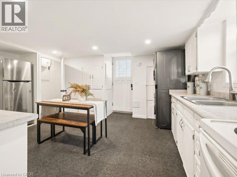 77 Beverly Street — photo 15
