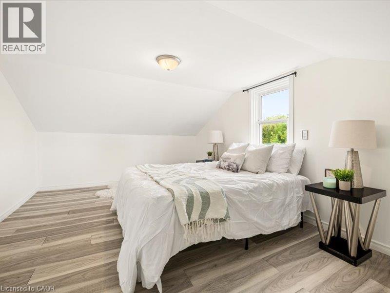 77 Beverly Street — photo 24