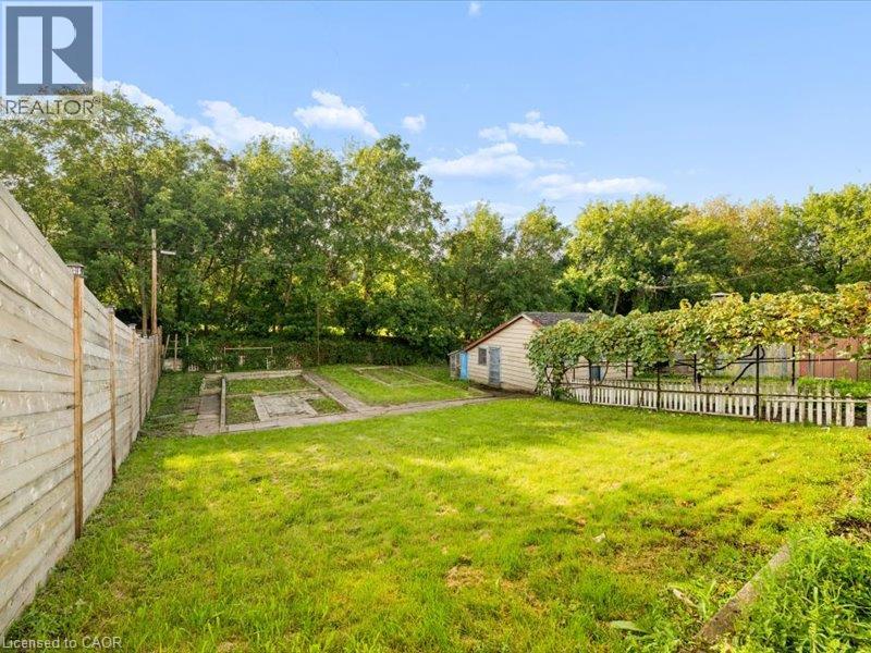 77 Beverly Street — photo 31