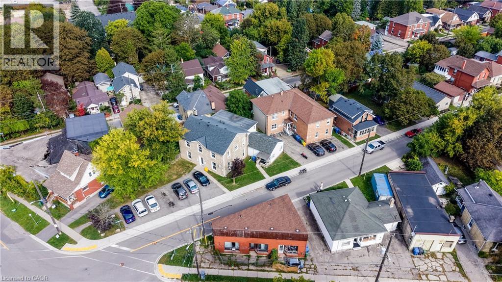 172 Arthur Street South — photo 35