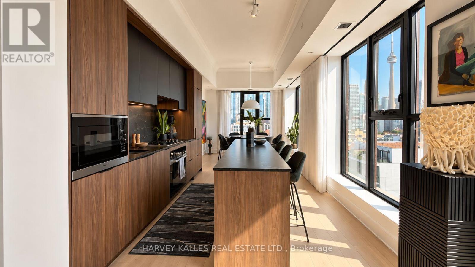 123 Portland Street — photo 11