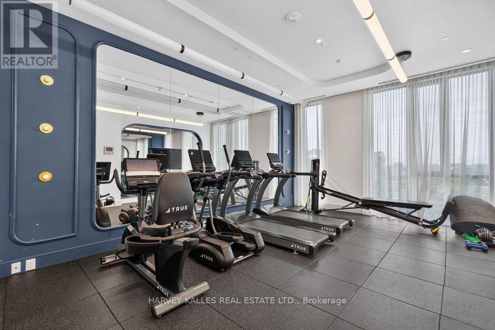 123 Portland Street — photo 29