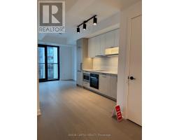 2101 - 91 Montclair Avenue, Toronto, ON M5P0B1 Photo 6