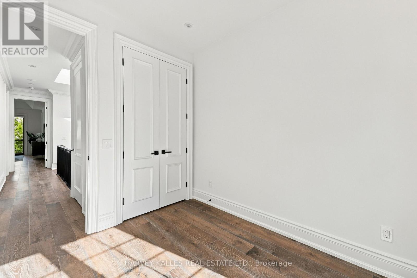 26 St Germain Avenue — photo 37