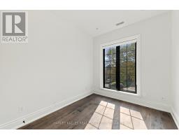 26 St Germain Avenue, Toronto, ON M5M1V8 Photo 36