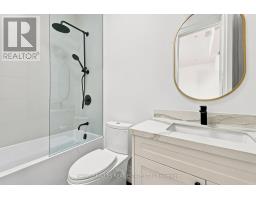 26 St Germain Avenue, Toronto, ON M5M1V8 Photo 40