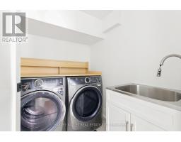26 St Germain Avenue, Toronto, ON M5M1V8 Photo 44