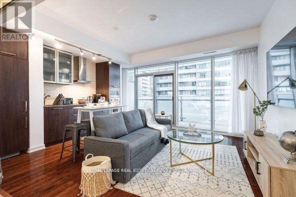 #1101 14 YORK STREET - 9