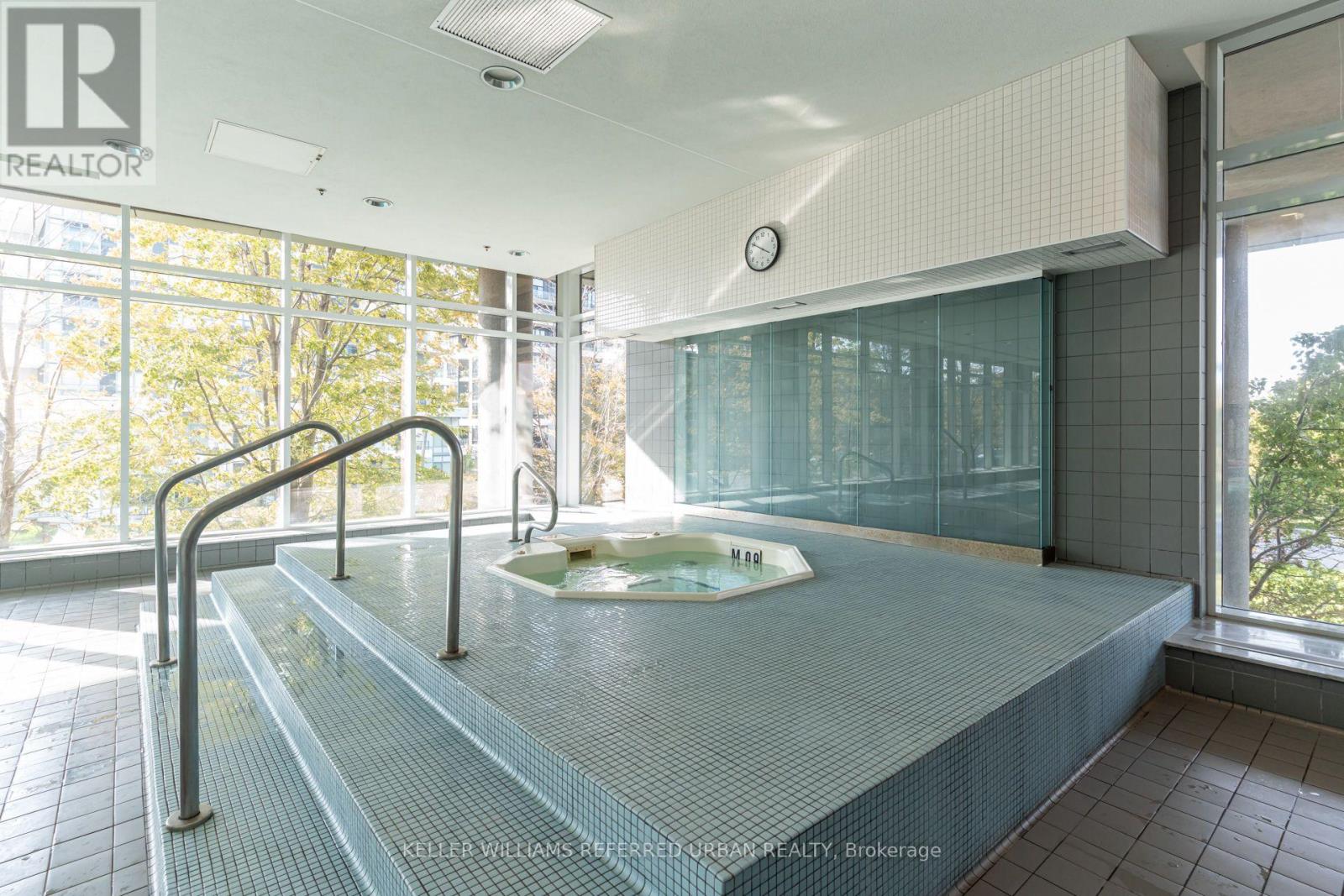 1518- 2885 Bayview Avenue, Toronto, ON photo 32