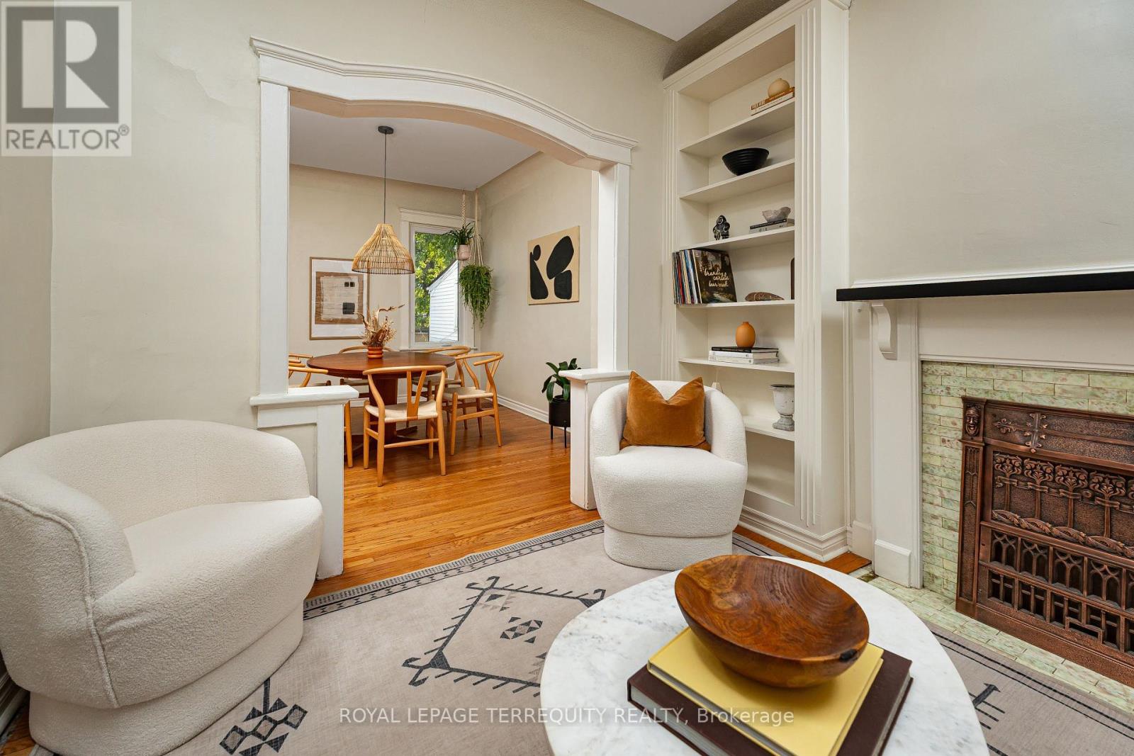 45 Dingwall Avenue, Toronto, ON photo 7