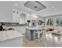 15456 Russell Avenue, White Rock, BC V4B2R3 Photo 7