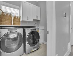 15456 Russell Avenue, White Rock, BC V4B2R3 Photo 17