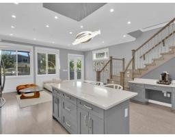 15456 Russell Avenue, White Rock, BC V4B2R3 Photo 8