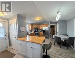 8 Cashin Avenue thumbnail 7