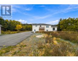 1388 Blackhead Road thumbnail 30