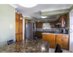 12353 81a Avenue, Surrey, BC V3W0X8 Photo 22